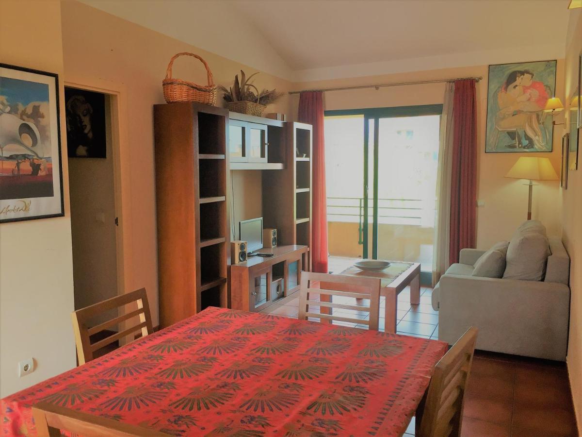 Ongi Etorri Apartment Calafat Bagian luar foto