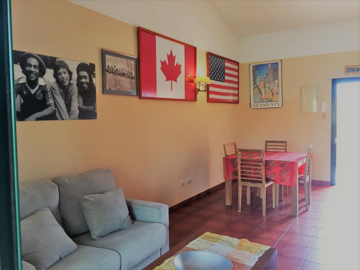 Ongi Etorri Apartment Calafat Bagian luar foto